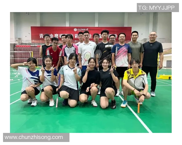 南京羽毛球队与广州羽毛球队赛后复盘团队协作的精彩瞬间与经验分享